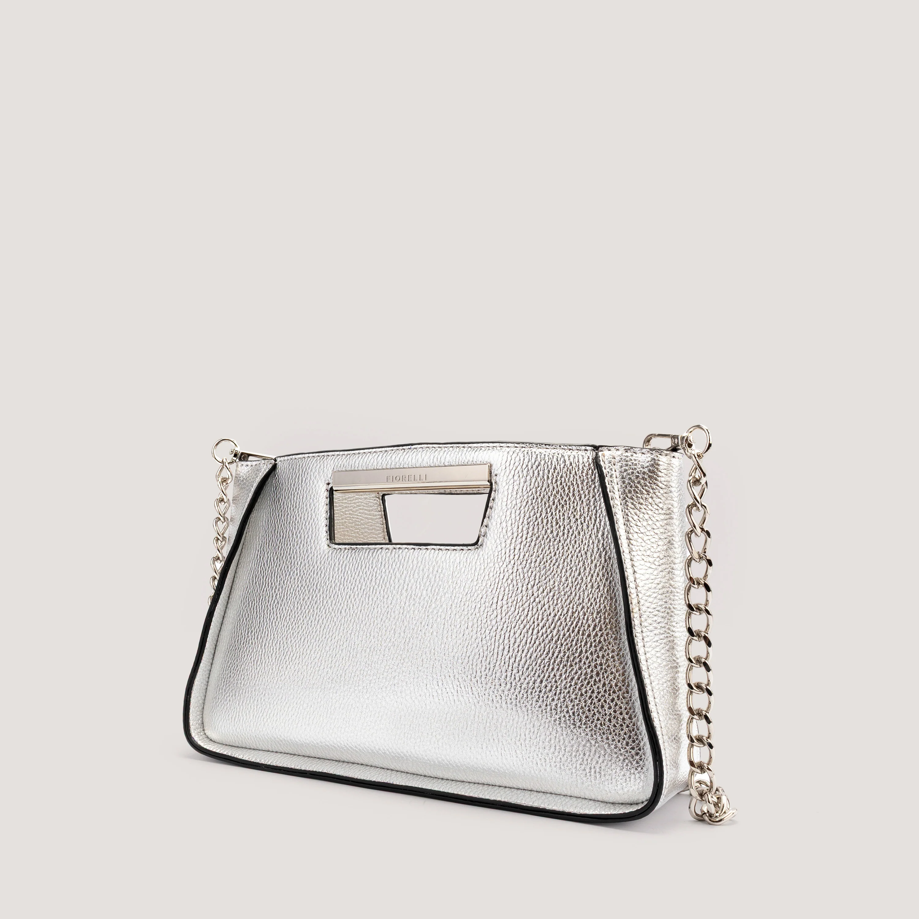 Lola - Image 3